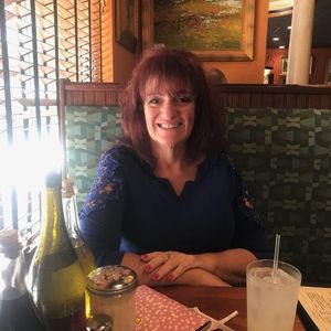 Meet your Posher, Tina